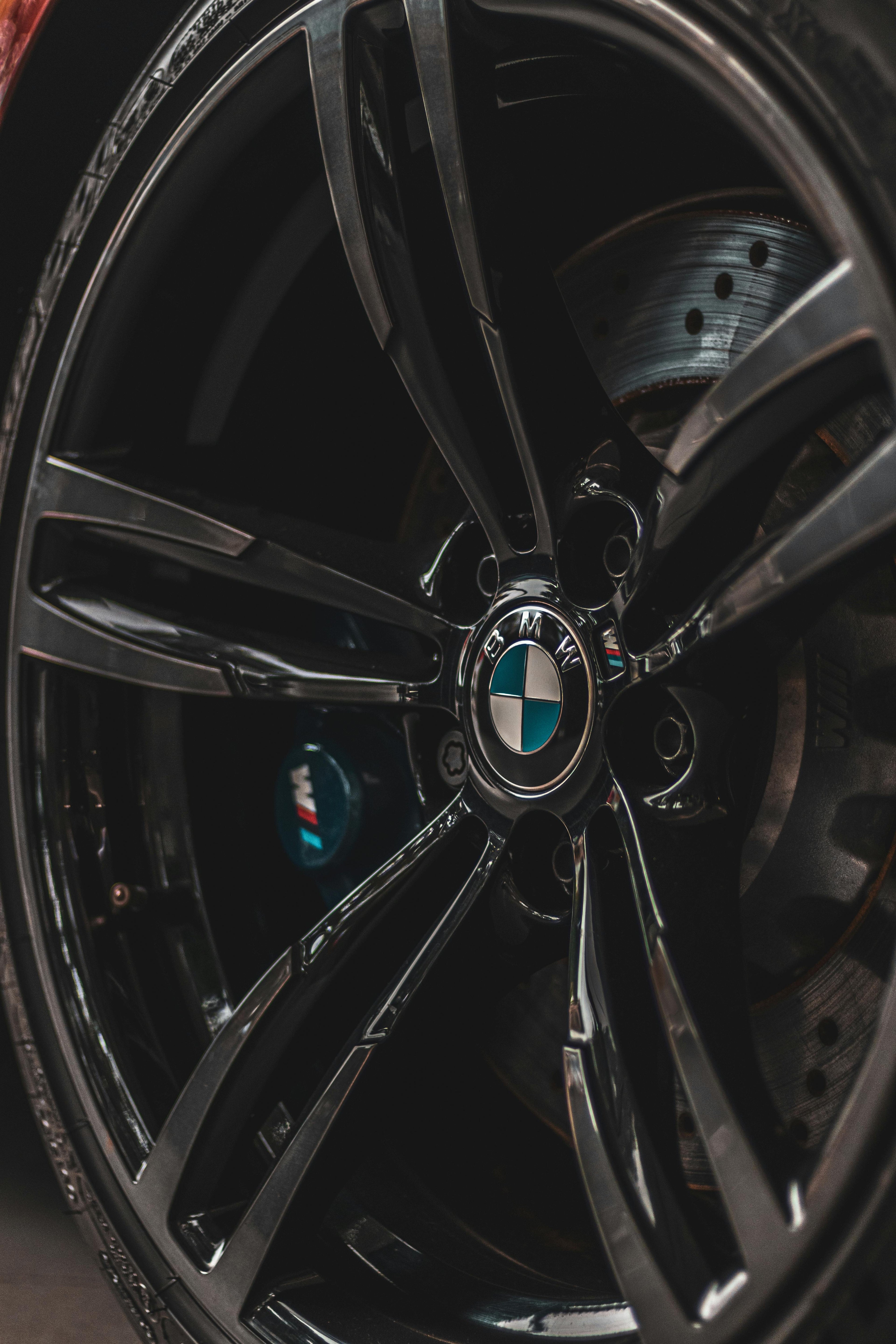 Centres-de-Roue-Badges-BMW HushBimmer