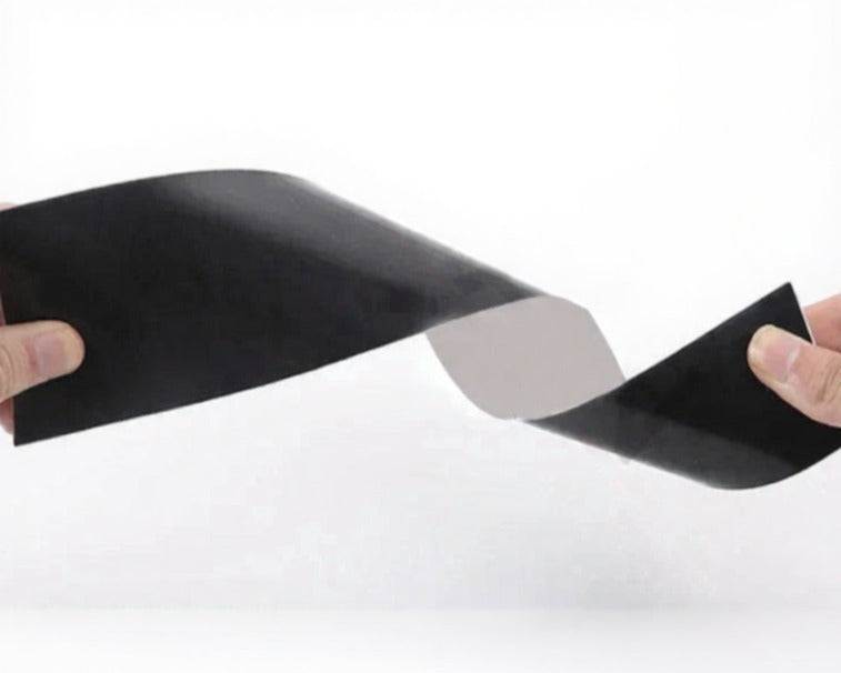 Kit de stickers Noires Brillantes | Carbone – Montants de Portes BMW Série 1 (E81/E82/E87/E88) 2004–2013 HushBimmer