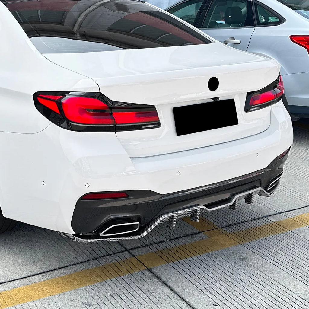 Diffuseur Arrière BMW Série 5 G30 LCI (2017–2023) – 3 Pièces Noir Brillant ou Carbone