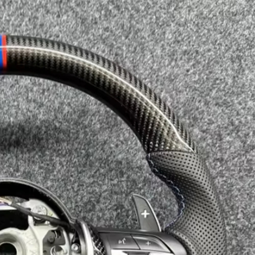 Volant en Carbone  – BMW F30 F10 F31 F20 F25 F22 F36 F33 F32 F80 F82 F11 F18 F01 F90 E90 HushBimmer